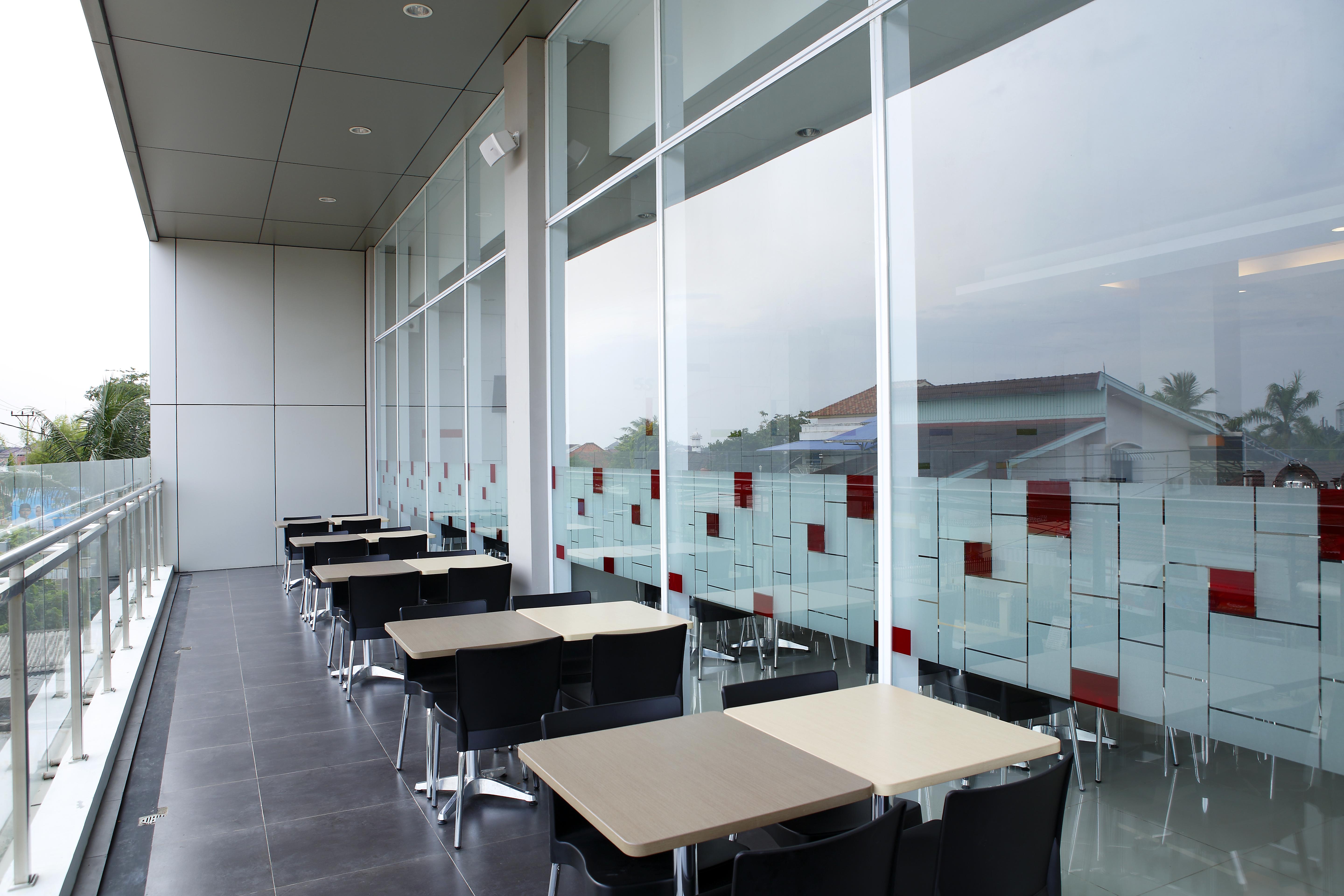 Amaris Hotel Palembang Exterior photo